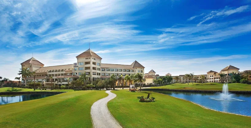 flatbnb - فندق هيلتون بيراميدز جولف فندق هيلتون بيراميدز جولف