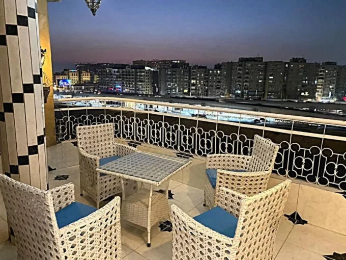 Super Lux furnished apartment in Al-Hegaz Square