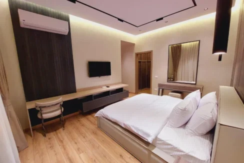 شقة مفروشة في شارع محمد حسنين هيكل